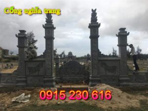 Cổng đá nghĩa trang ở Phú Thọ; cổng nghĩa trang; mẫu cổng đá nghĩa trang; cổng nghĩa trang bằng đá; cổng khu lăng mộ; cổng đá; cổng đá đẹp;