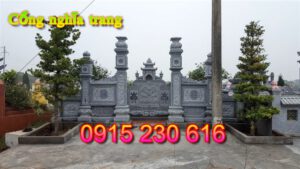Cổng khu nghĩa trang gia đình ở Nam Định