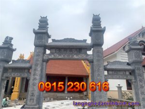 Cổng nhà thờ họ ở Bắc Giang