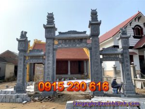 Cổng nhà thờ họ ở Hà Tĩnh