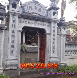 Cổng nhà thờ tổ ở Lạng Sơn