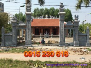 Cổng nhà thờ tộc ở Hà Tĩnh