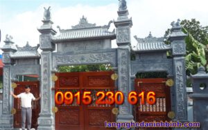 Cổng nhà thờ tộc ở Tuyên Quang