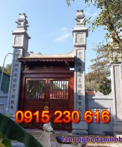 Cổng nhà thờ ở Phú Thọ